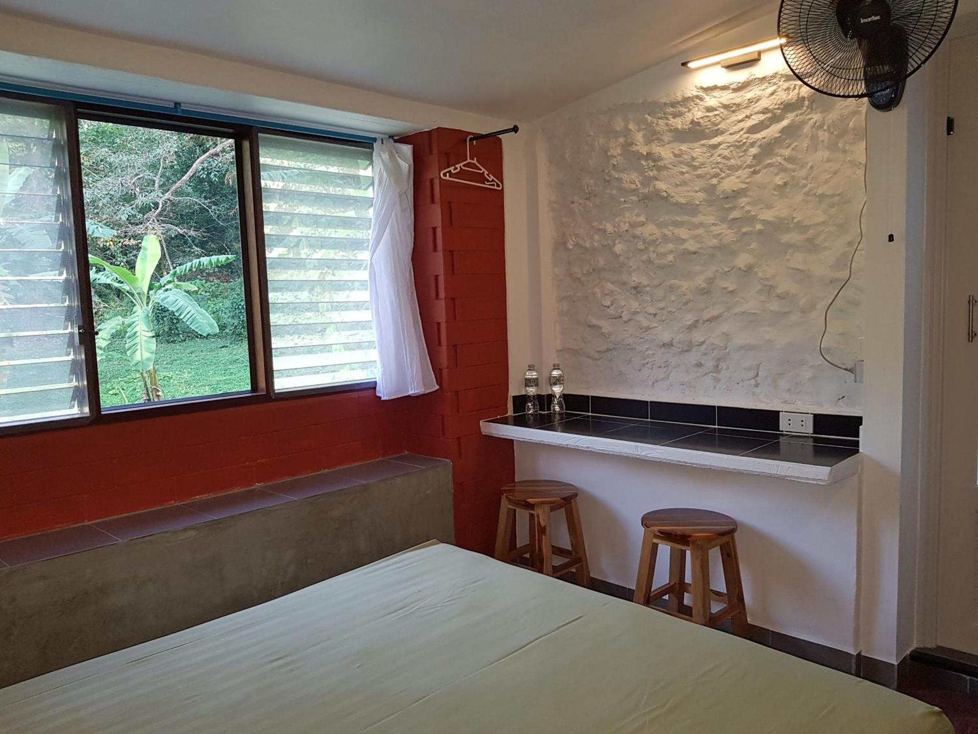 ロック イン バイラン チャン島 部屋 写真