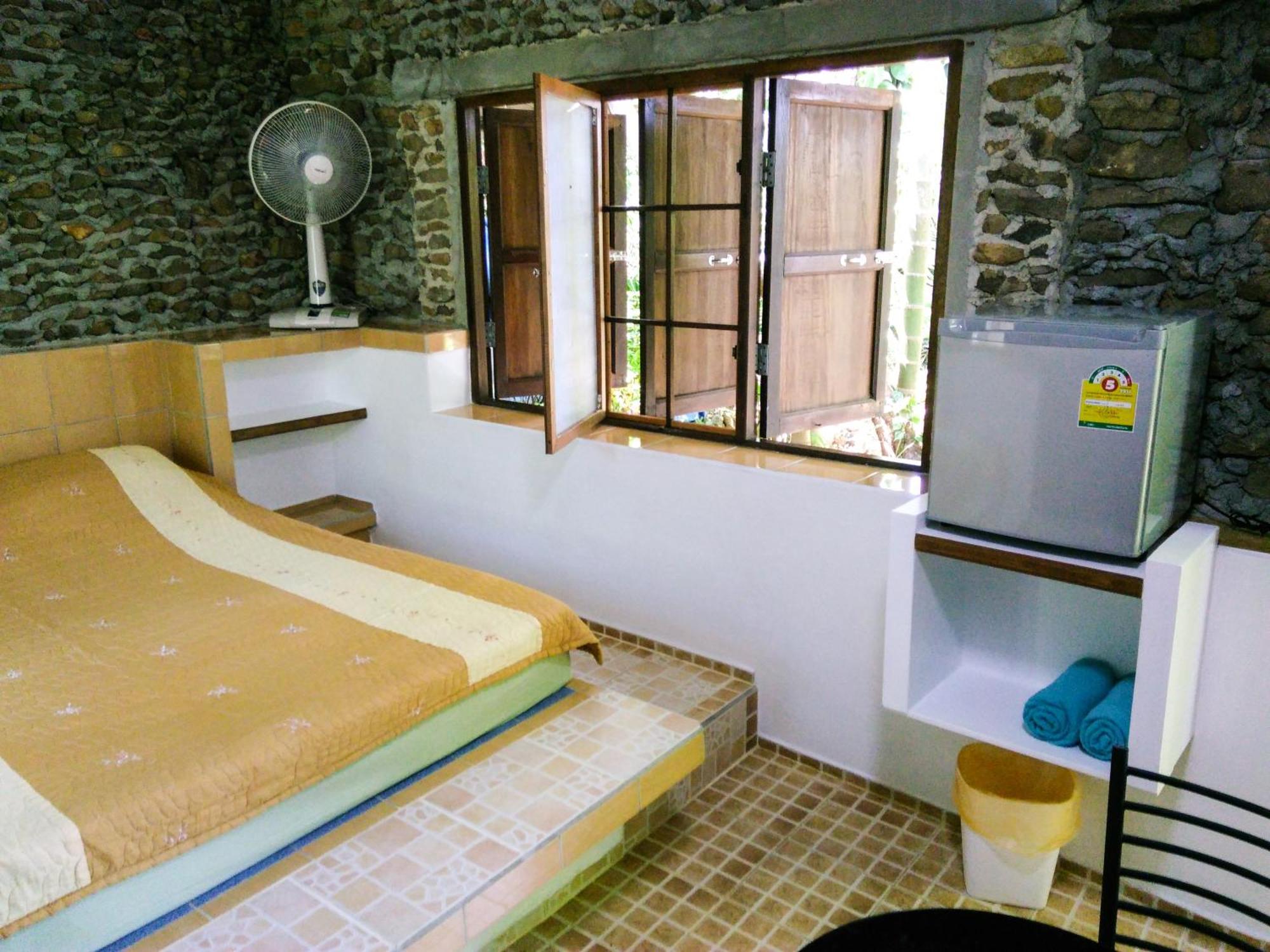 ロック イン バイラン チャン島 部屋 写真